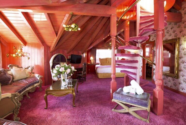 the most photogenic rooms at madonna inn