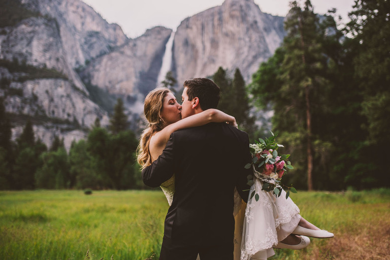 Yosemite national park elopement